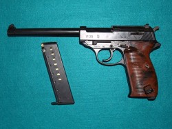 PISTOLA WALTHER P38, maqueta exacta.